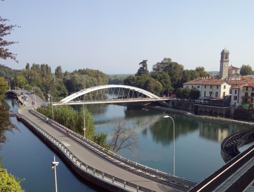 Luigi Minuti, torri medievali, torri Colnago, torri Busnago, torre dei passeri, villa Sandroni, rito patriarchino, ecomuseo Adda di Leonardo, circuito torri Cornago Busnago, pieve di Pontirolo, corte dei Noccioli, torre dei germani, famiglia Vimercati, via carotte, cornate, bonate sotto, Basilica Santa Giulia